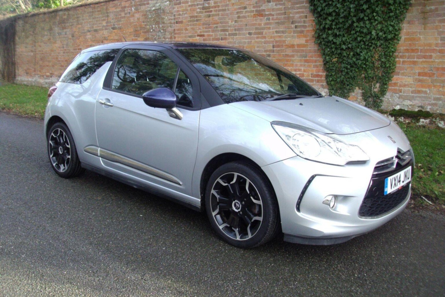 Used Citroen DS3 2013 for sale - 76952211: Photo 1