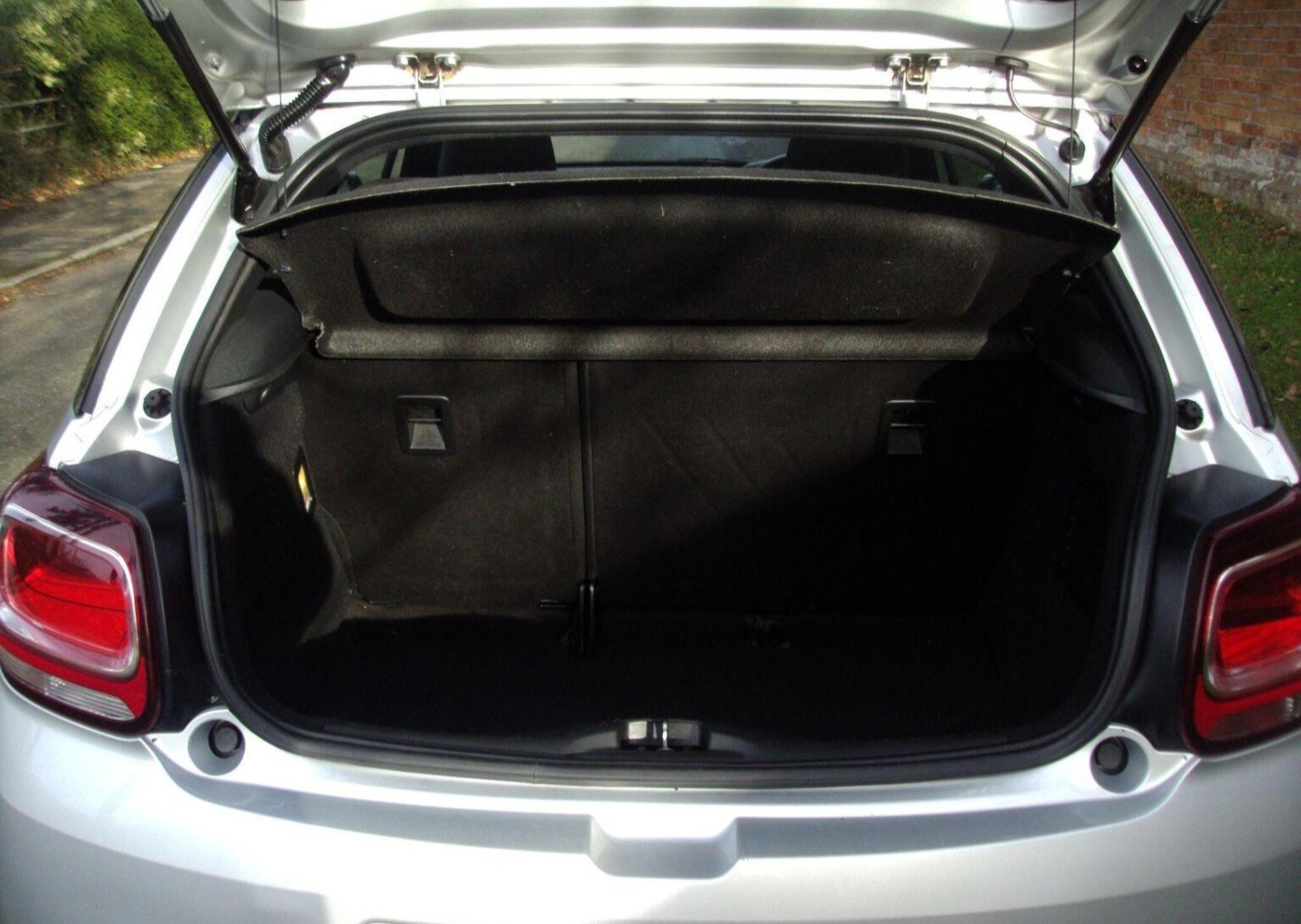 Used Citroen DS3 2013 for sale - 76952211: Photo 11