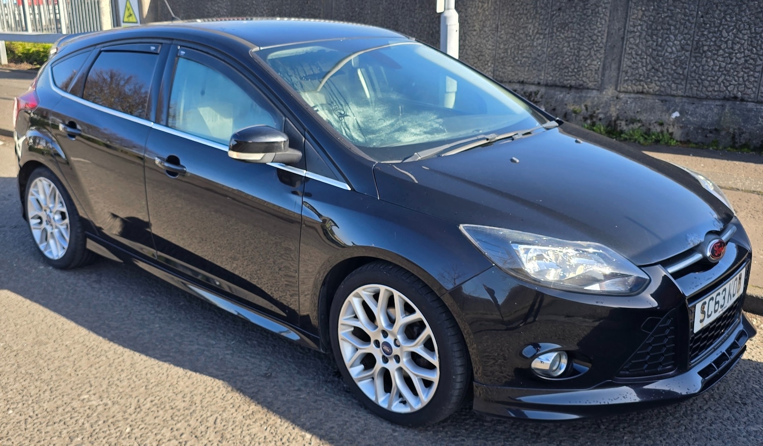 Used Ford Focus 2014 for sale - 77735450: Photo 2