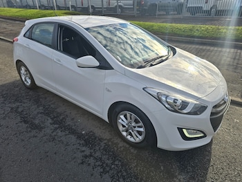 Used Hyundai i30 2013 for sale - 79102313: Photo
