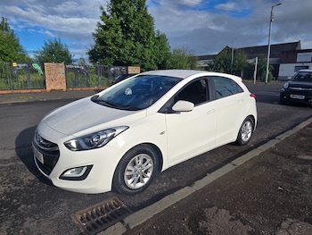 Used Hyundai i30 2013 for sale - 79102313: Photo