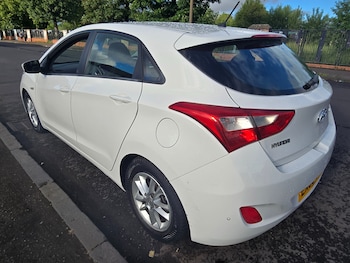 Used Hyundai i30 2013 for sale - 79102313: Photo