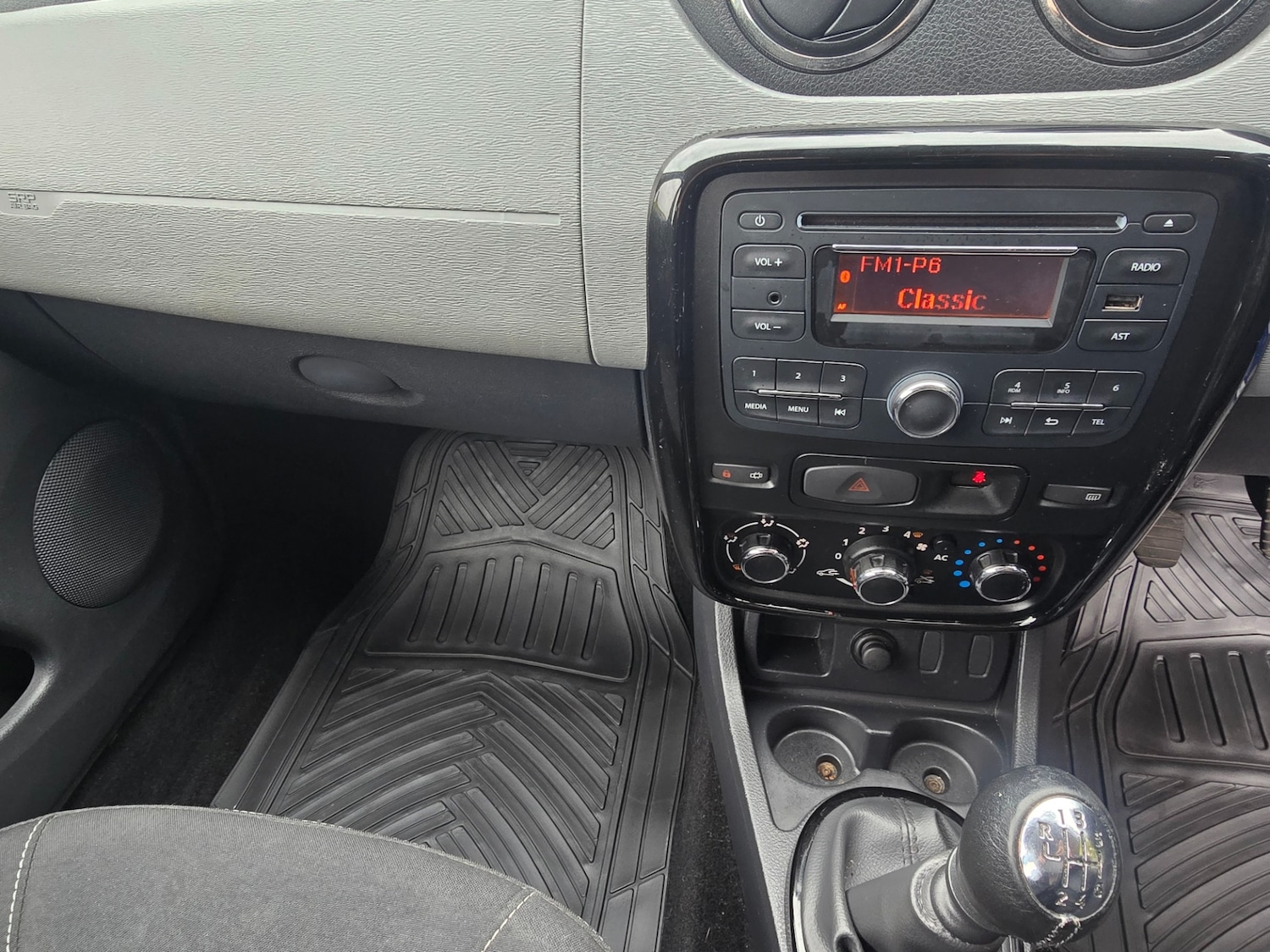 Used Dacia Duster 2013 for sale - 76861741: Photo 20