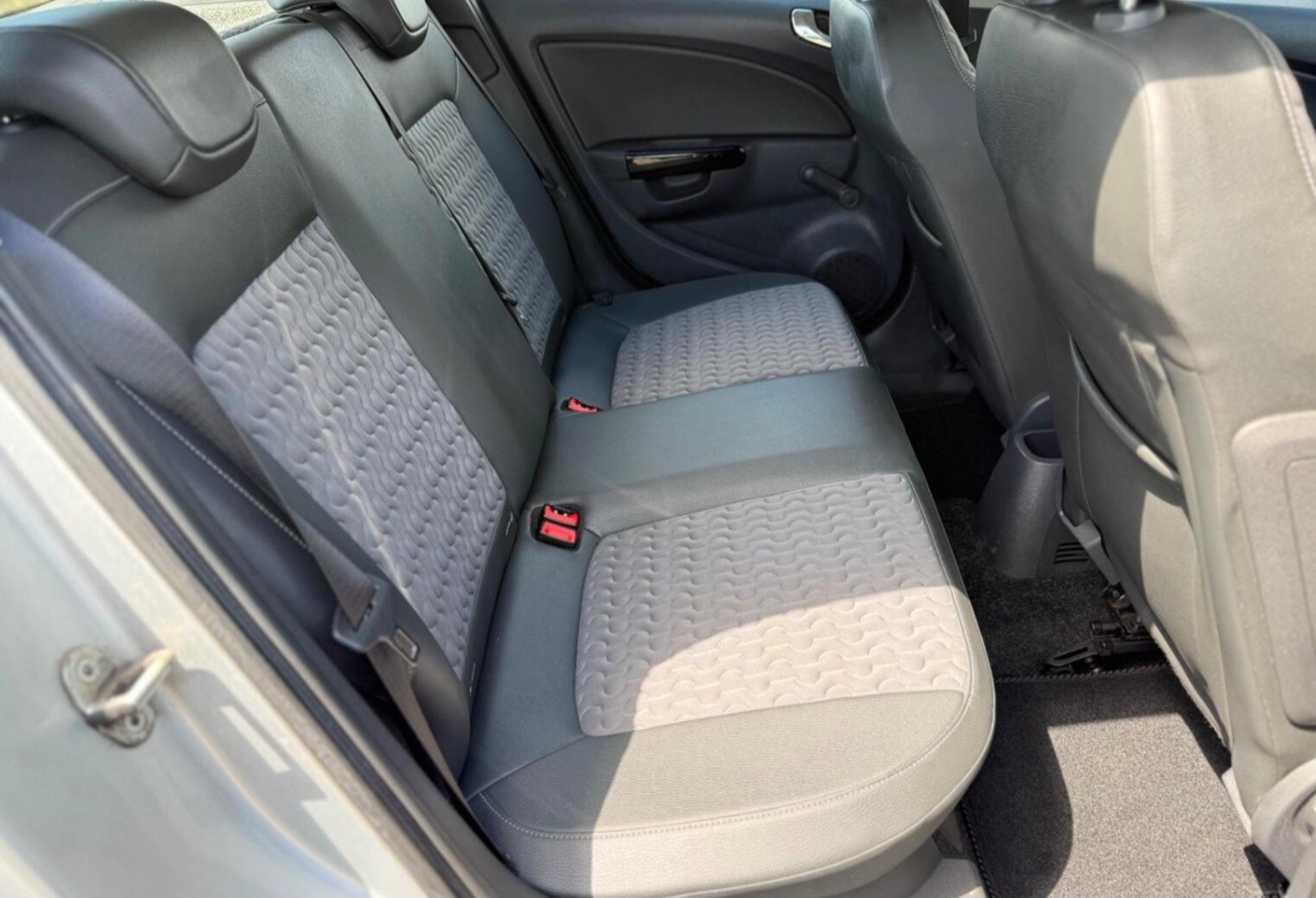 Used Vauxhall Corsa 2013 for sale - 76860111: Photo 20