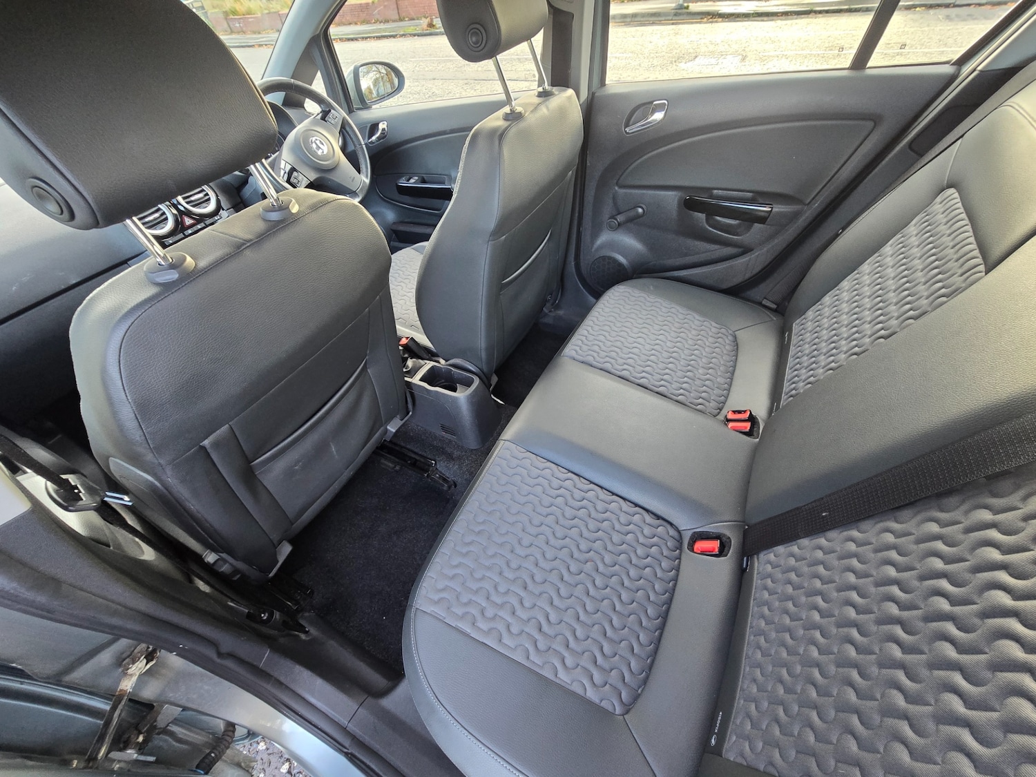 Used Vauxhall Corsa 2013 for sale - 76860111: Photo 24