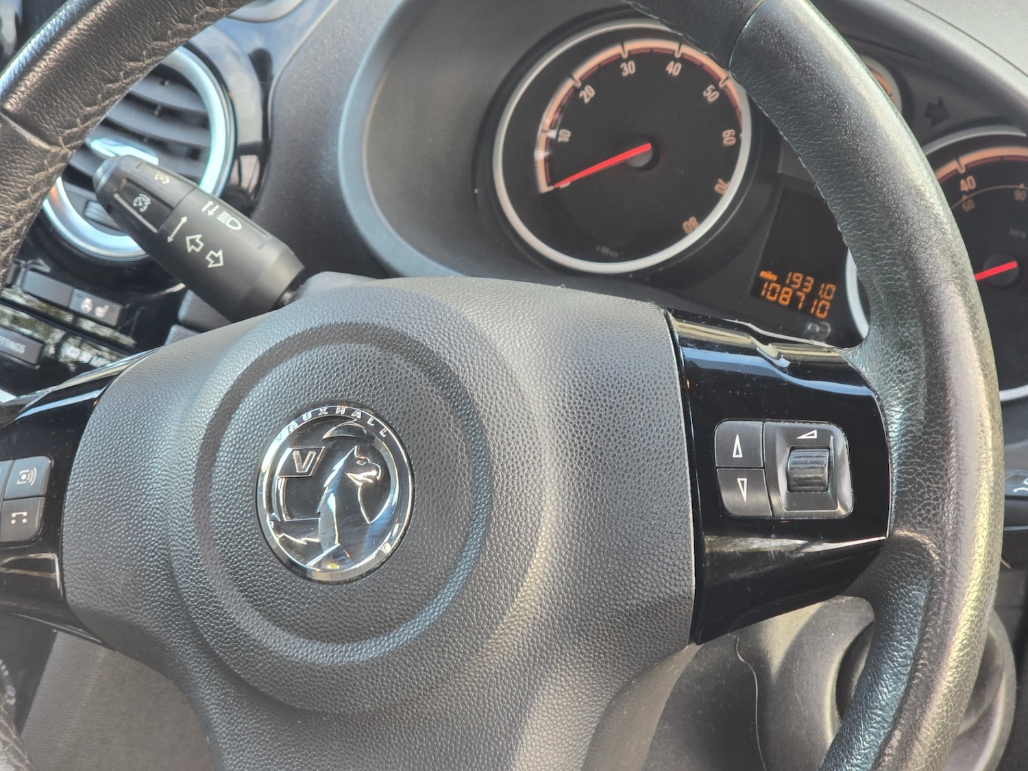 Used Vauxhall Corsa 2013 for sale - 76860111: Photo 29