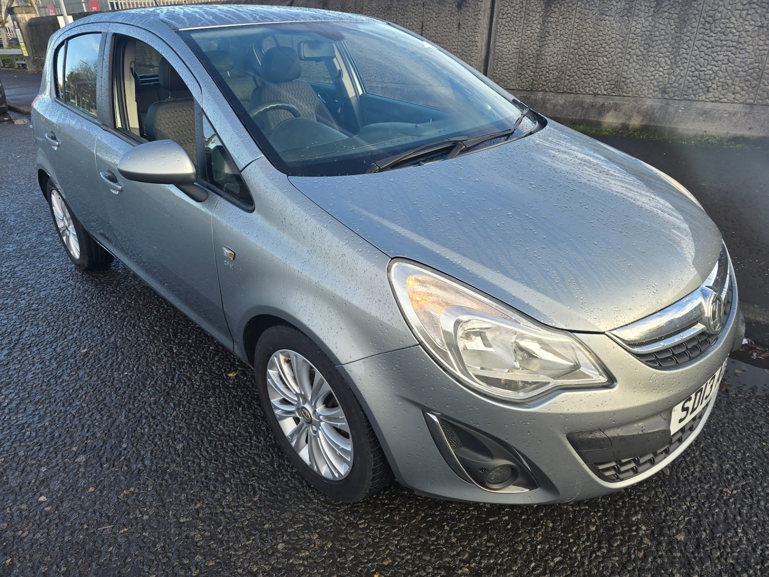 Used Vauxhall Corsa 2013 for sale - 76860111: Photo 3