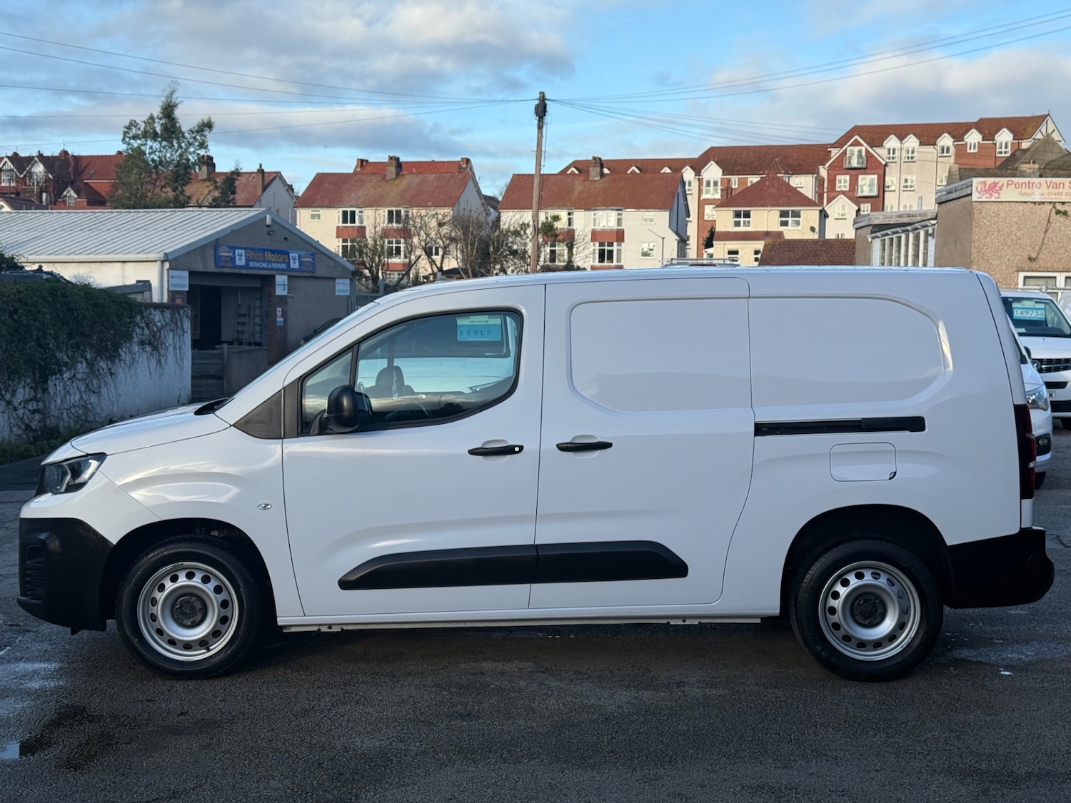 Used Peugeot Partner 2023 for sale - 77418588: Photo 2