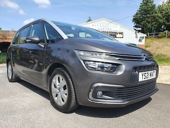 2021 (21) - BlueHDi Touch Plus 1.5 Seven Seater 5-Door