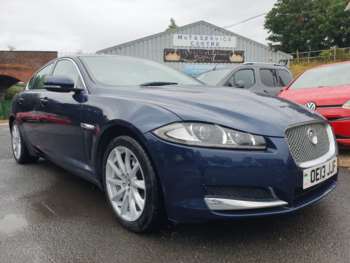 2013 (13) - 2.2d Premium Luxury 200 BHP Automatic 4-Door