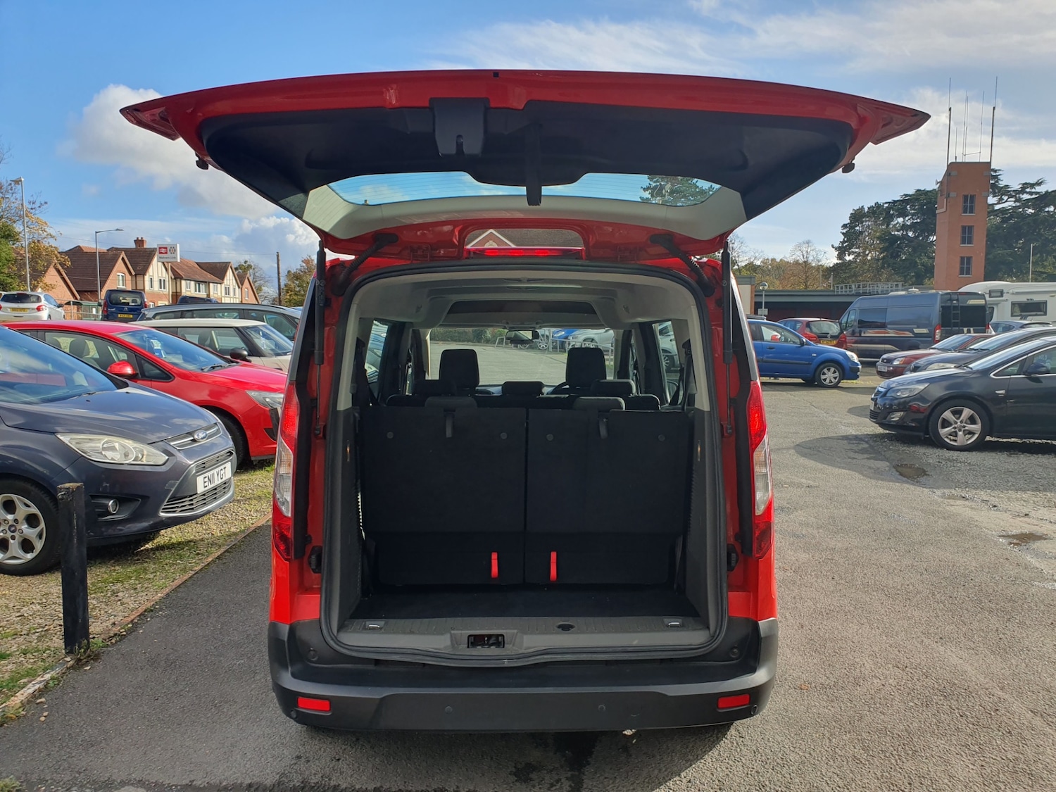 Used Ford Grand Tourneo Connect 2020 for sale - 76437315: Photo 6