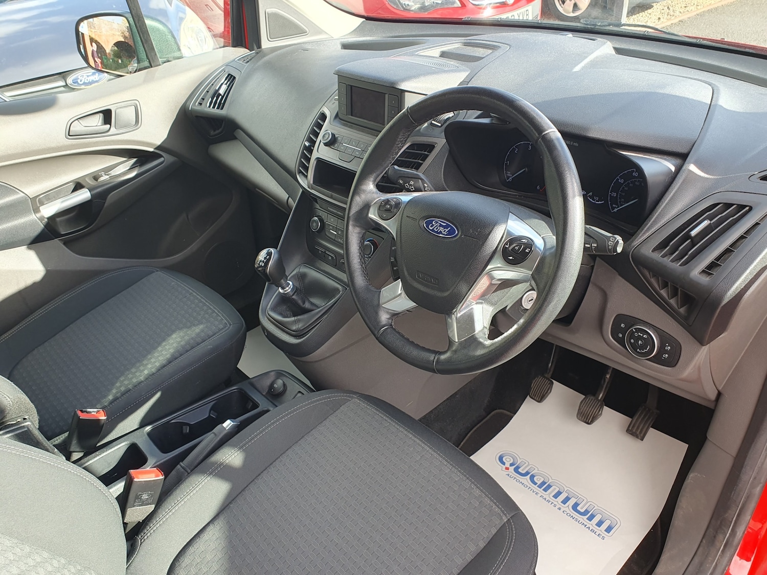 Used Ford Grand Tourneo Connect 2020 for sale - 76437315: Photo 8