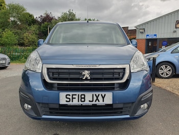 Used Peugeot Partner Tepee 2018 for sale - 75318207: Photo