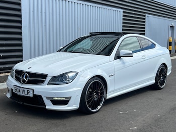 Used Mercedes-Benz C Class 2014 for sale - 79330963: Photo