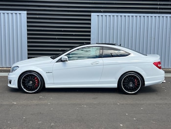 Used Mercedes-Benz C Class 2014 for sale - 79330963: Photo