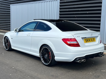 Used Mercedes-Benz C Class 2014 for sale - 79330963: Photo