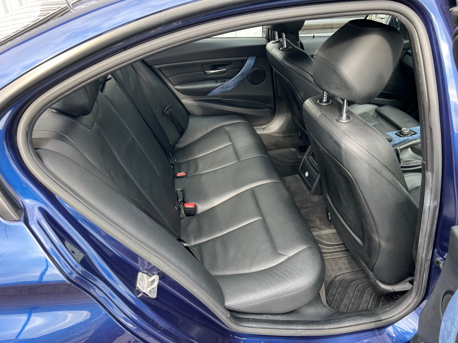 Used BMW 3 Series 2018 for sale - 77763062: Photo 12