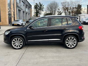 Used Volkswagen Tiguan 2009 for sale - 76467950: Photo
