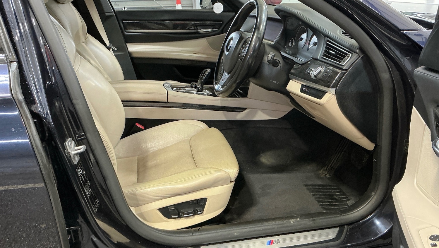 Used BMW 7 Series 2011 for sale - 77370756: Photo 7