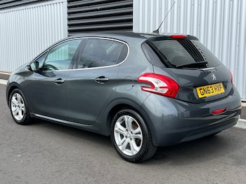 Used Peugeot 208 2013 for sale - 78243042: Photo