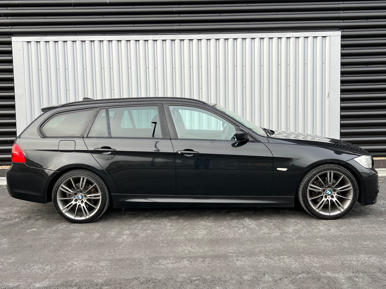 Used BMW 3 Series 2011 for sale - 77584274: Photo 6