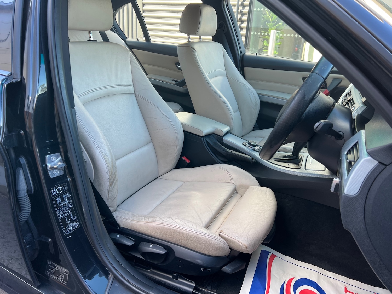 Used BMW 3 Series 2010 for sale - 78031809: Photo 11