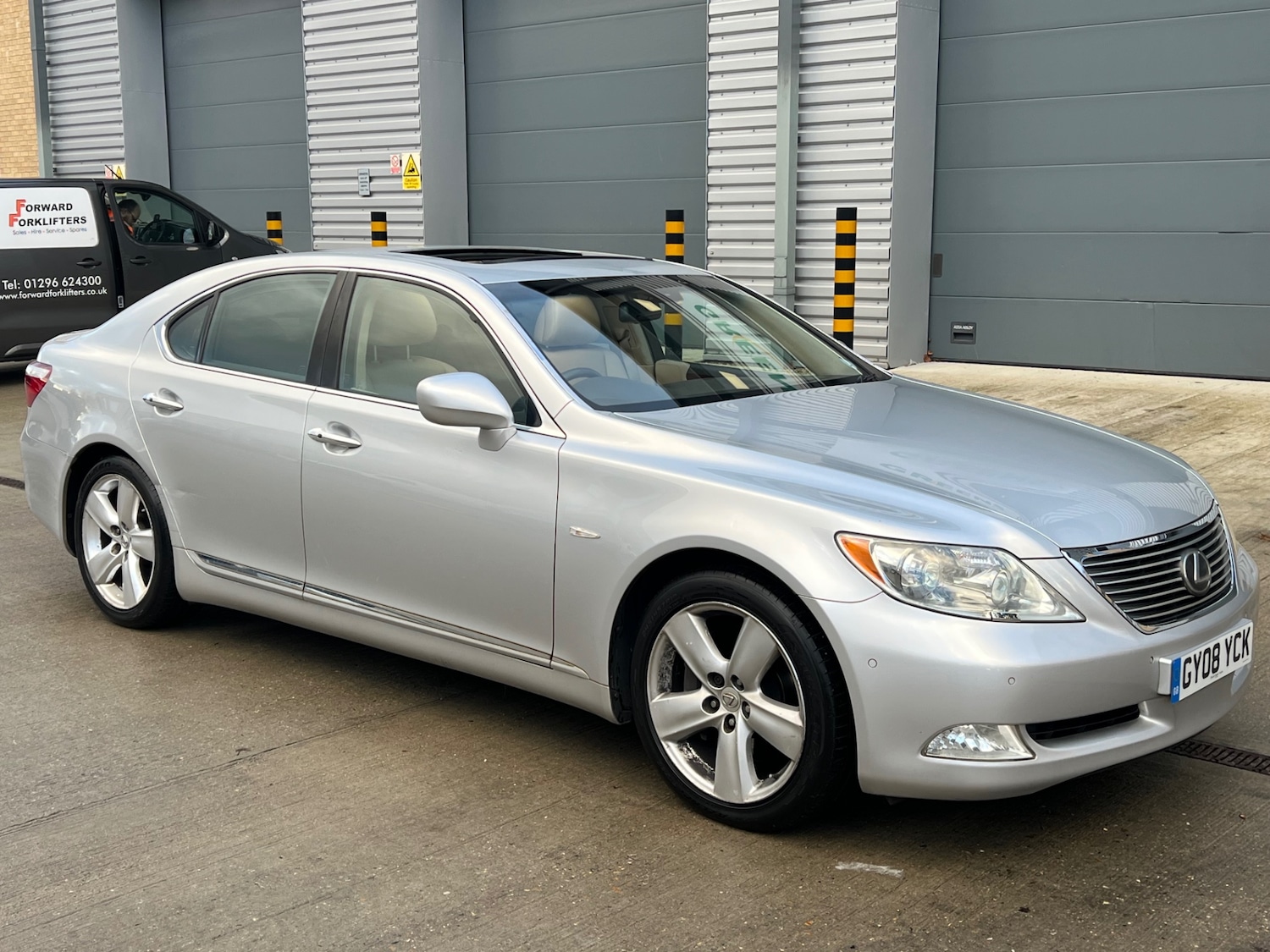 Used Lexus LS 2008 for sale - 76800772: Photo 8