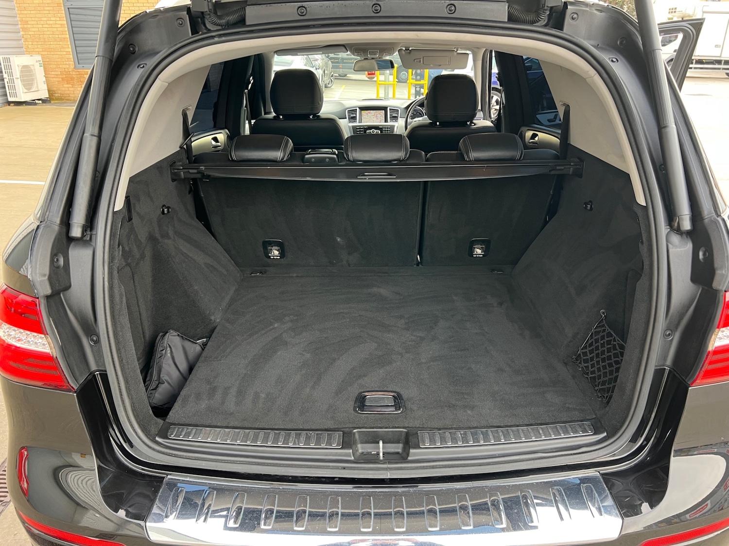 Used Mercedes-Benz M Class 2012 for sale - 76560091: Photo 12