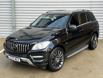 Used Mercedes-Benz M Class 2012 for sale - 76560091: Photo