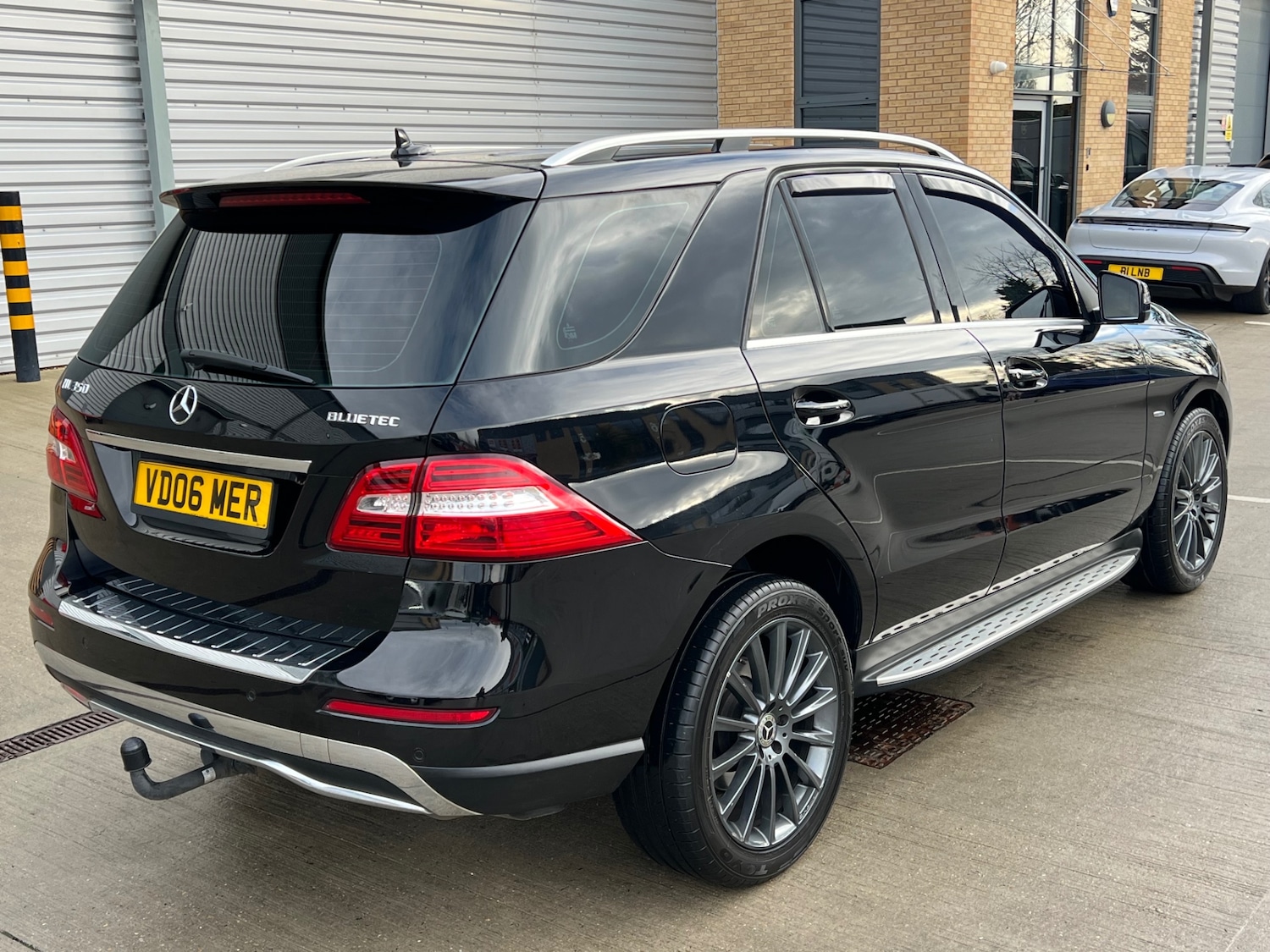 Used Mercedes-Benz M Class 2012 for sale - 76560091: Photo 4