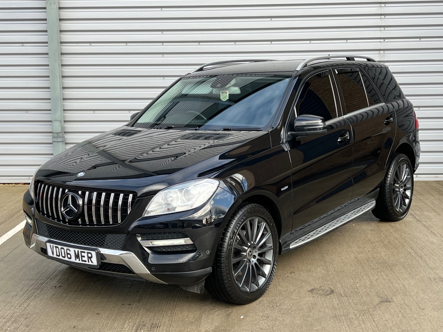 Used Mercedes-Benz M Class 2012 for sale - 76560091: Photo 8