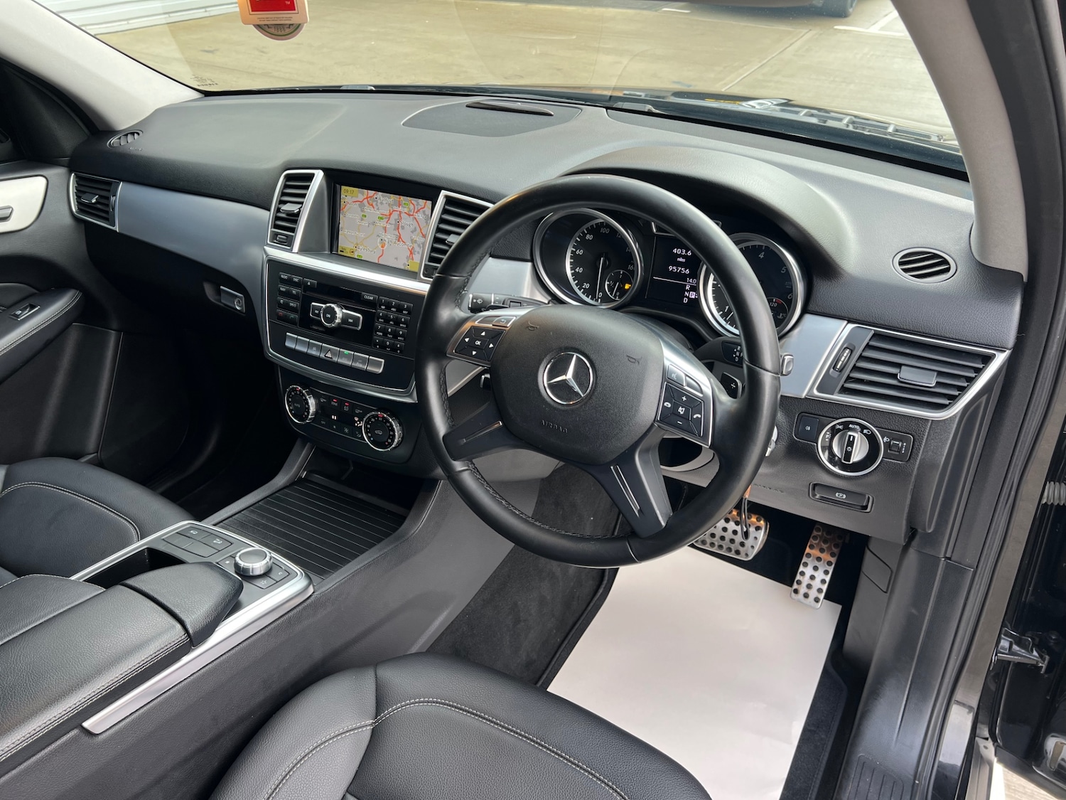 Used Mercedes-Benz M Class 2012 for sale - 76560091: Photo 9