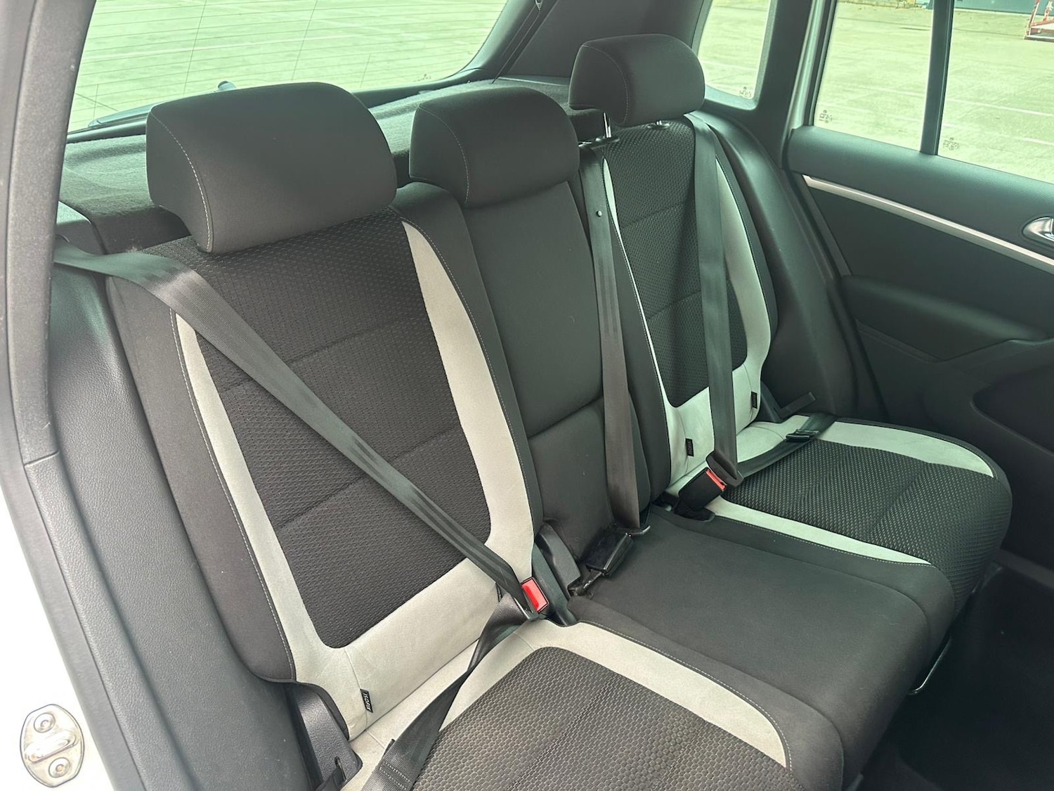 Used Volkswagen Tiguan 2015 for sale - 76313311: Photo 12