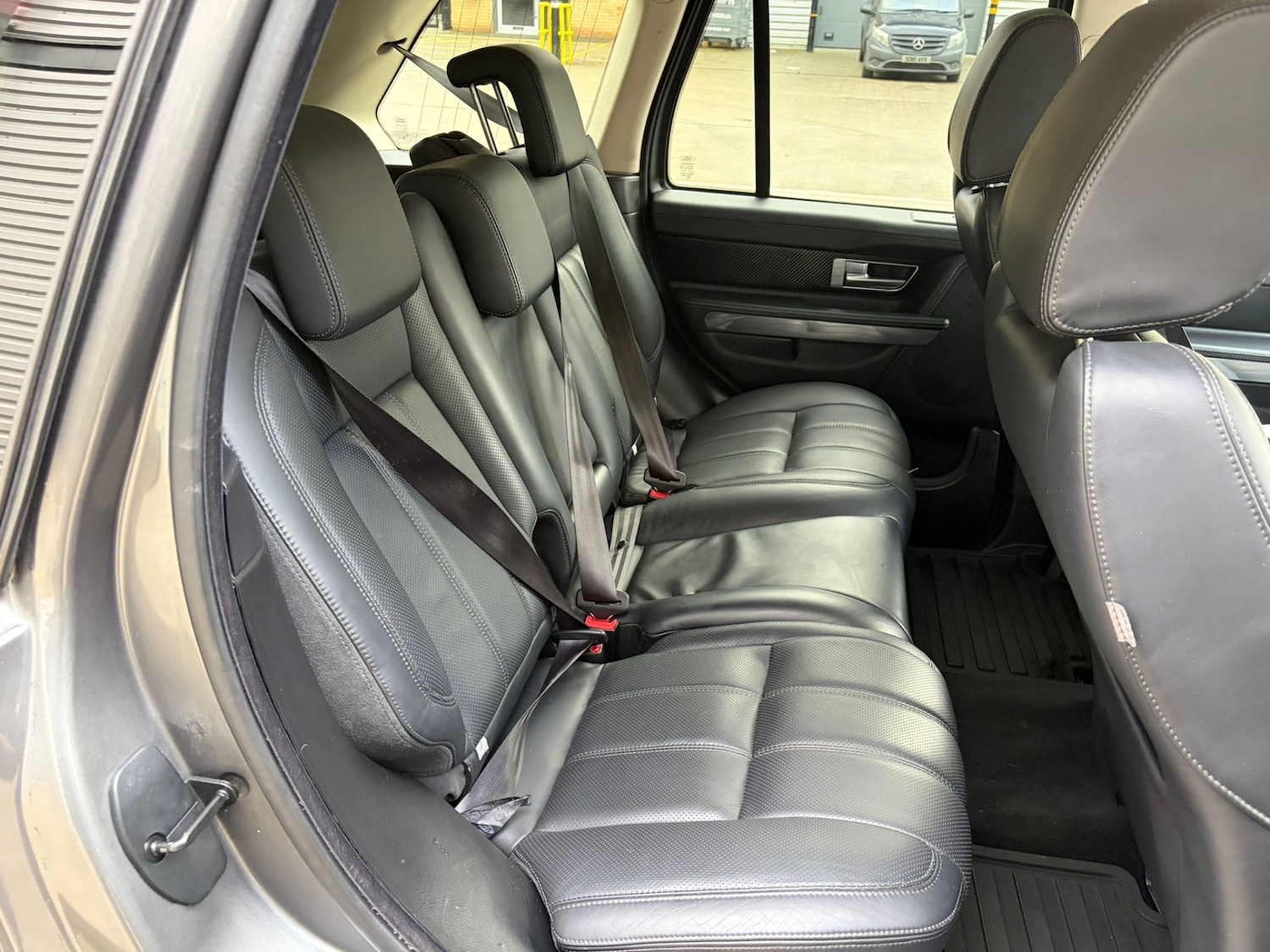 Used Land Rover Range Rover Sport 2009 for sale - 77264802: Photo 11