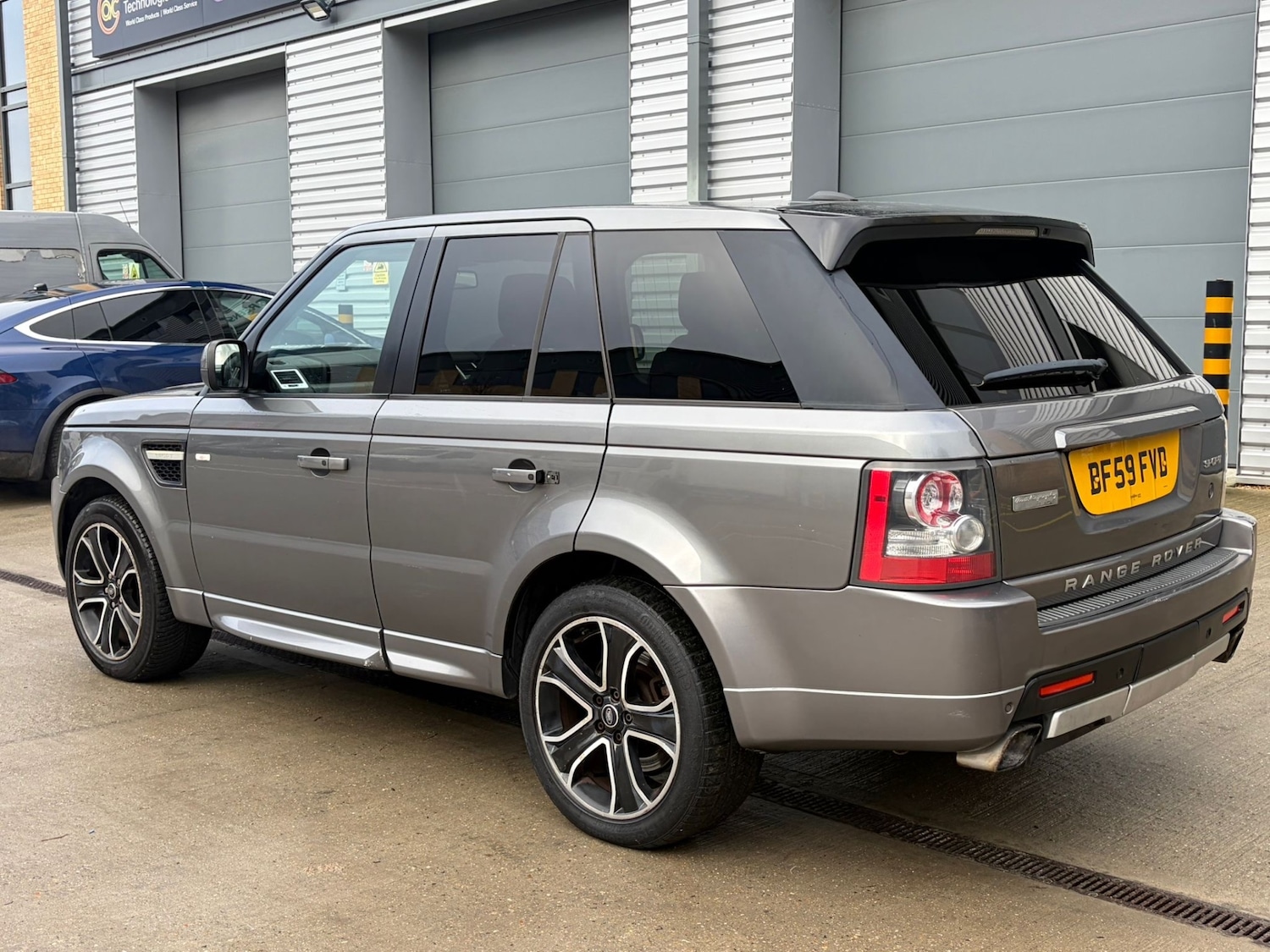 Used Land Rover Range Rover Sport 2009 for sale - 77264802: Photo 3
