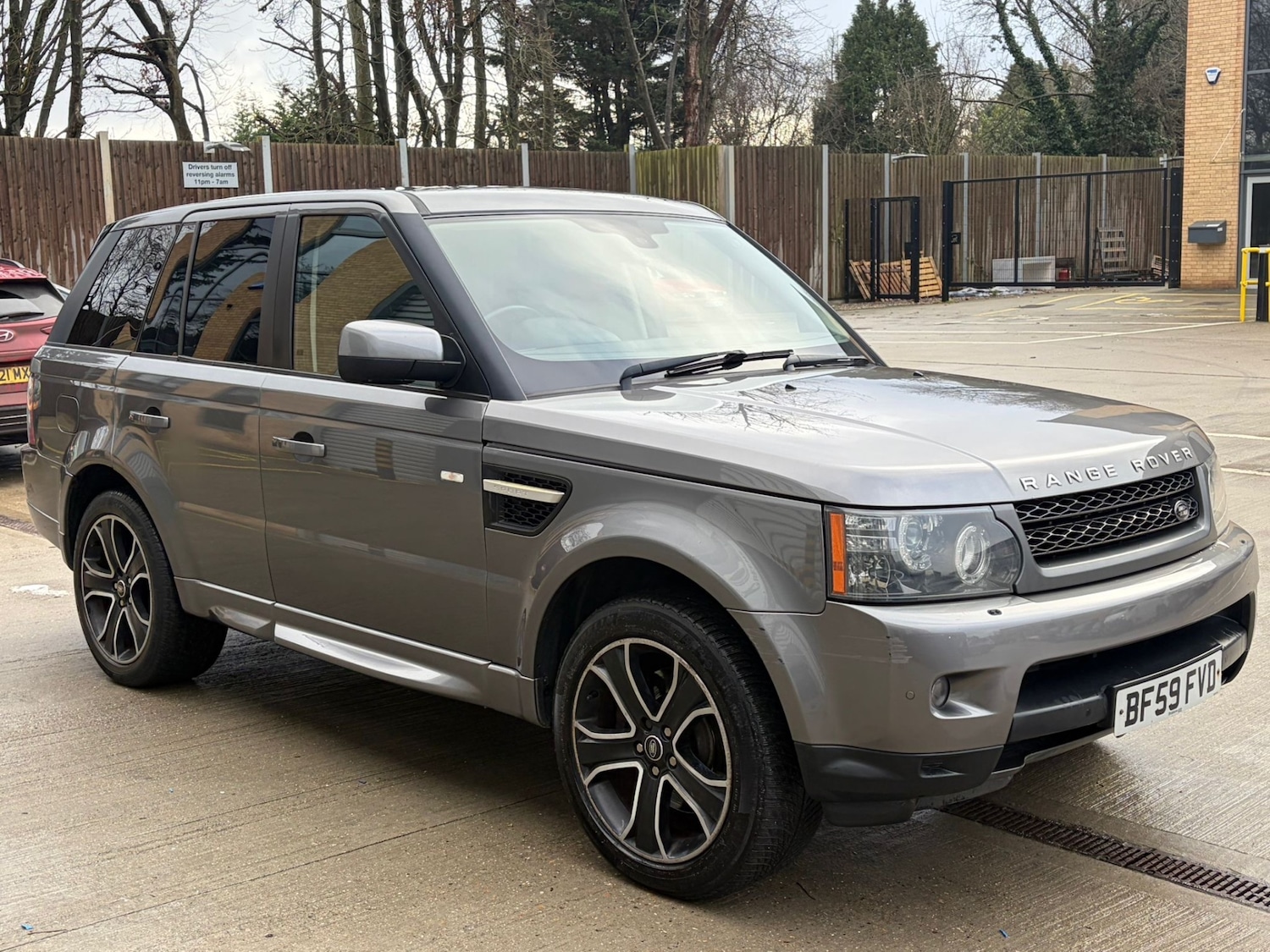 Used Land Rover Range Rover Sport 2009 for sale - 77264802: Photo 7