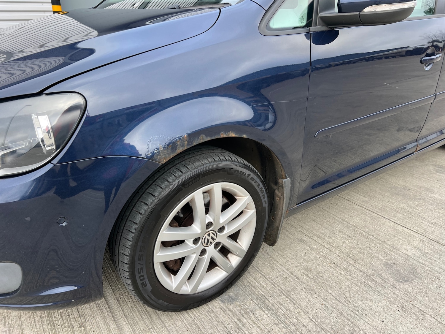 Used Volkswagen Touran 2010 for sale - 77061893: Photo 16