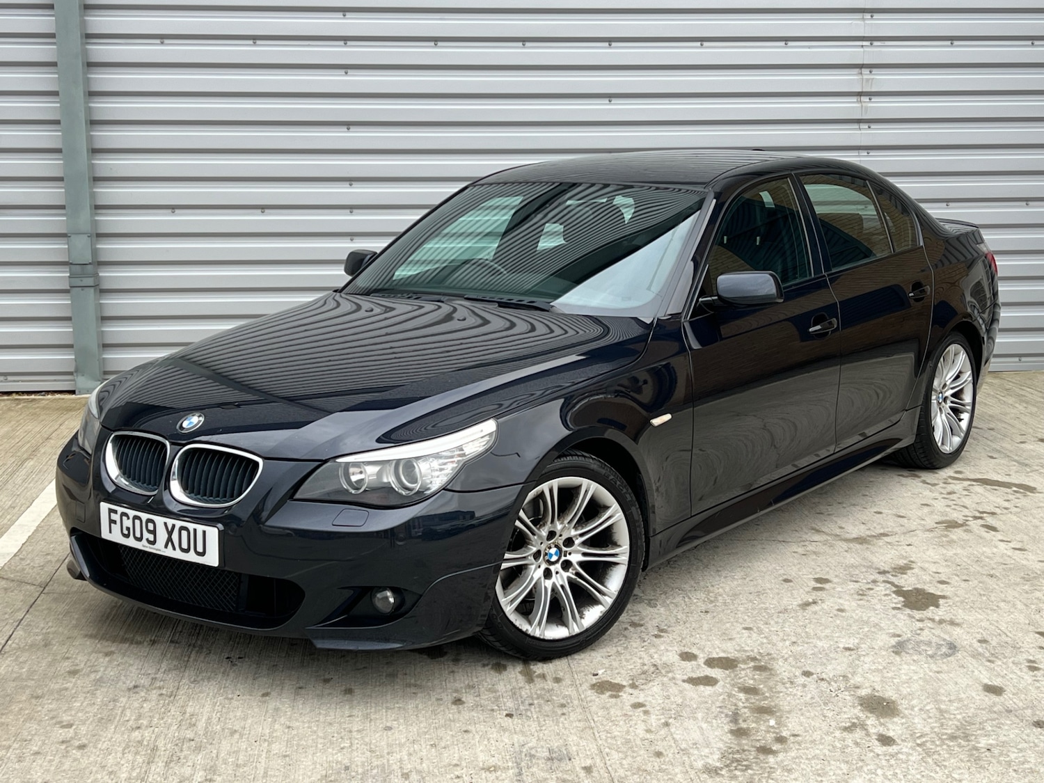 Used BMW 5 Series 2009 for sale - 76545503: Photo 1