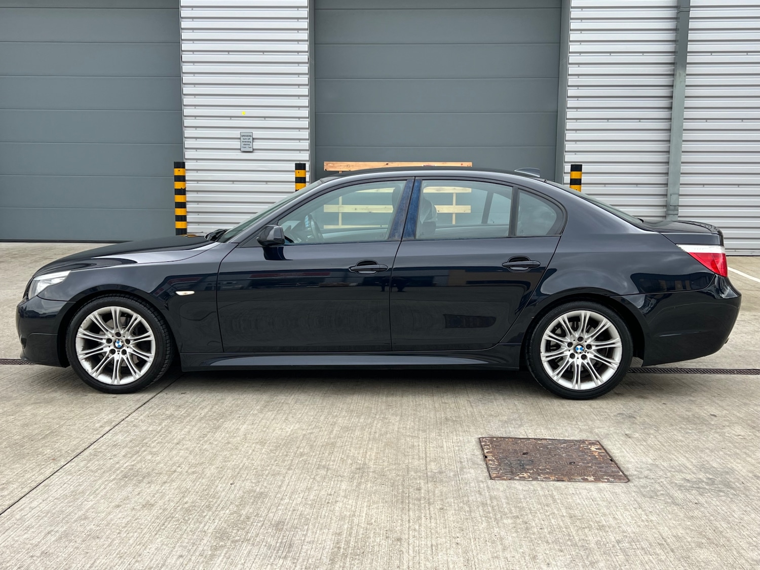 Used BMW 5 Series 2009 for sale - 76545503: Photo 3