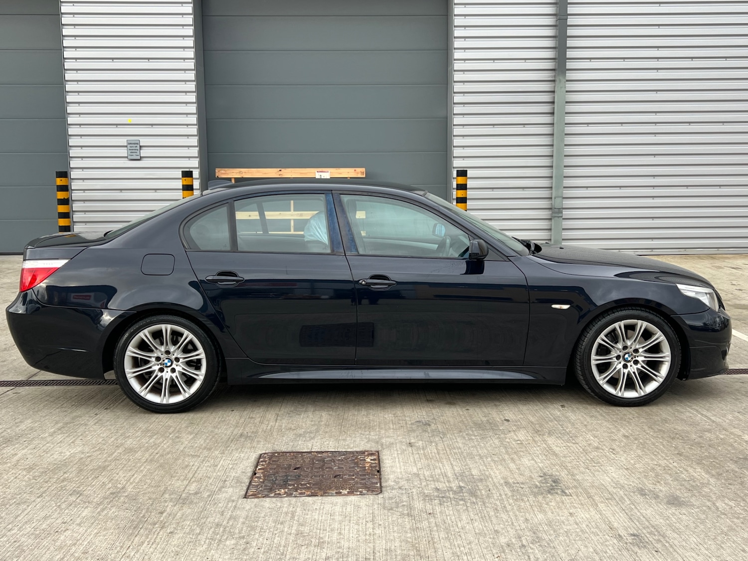 Used BMW 5 Series 2009 for sale - 76545503: Photo 7