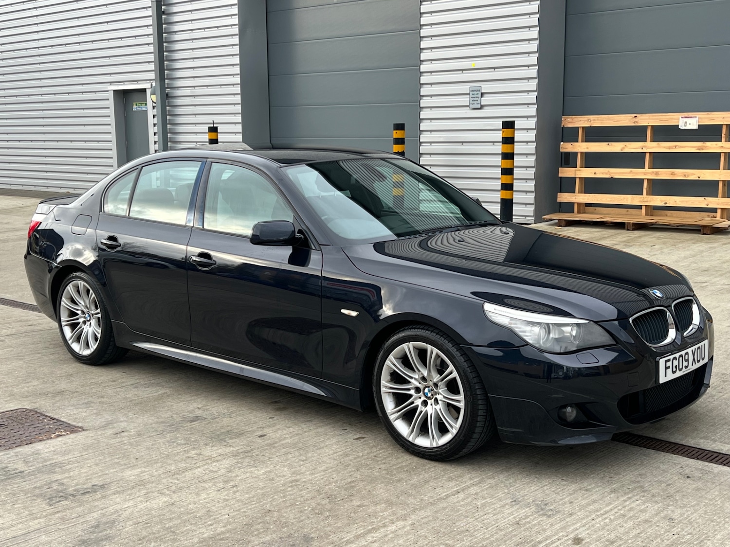 Used BMW 5 Series 2009 for sale - 76545503: Photo 8