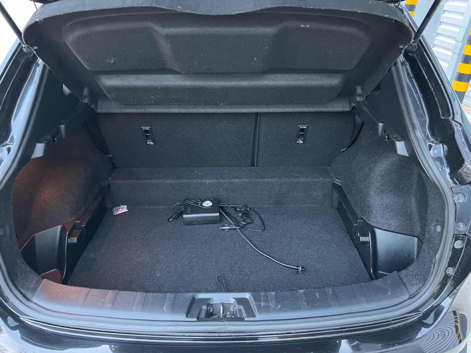 Used Nissan Qashqai 2015 for sale - 76467957: Photo 13