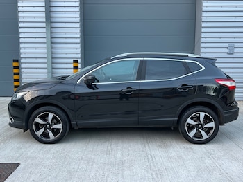 Used Nissan Qashqai 2015 for sale - 76467957: Photo