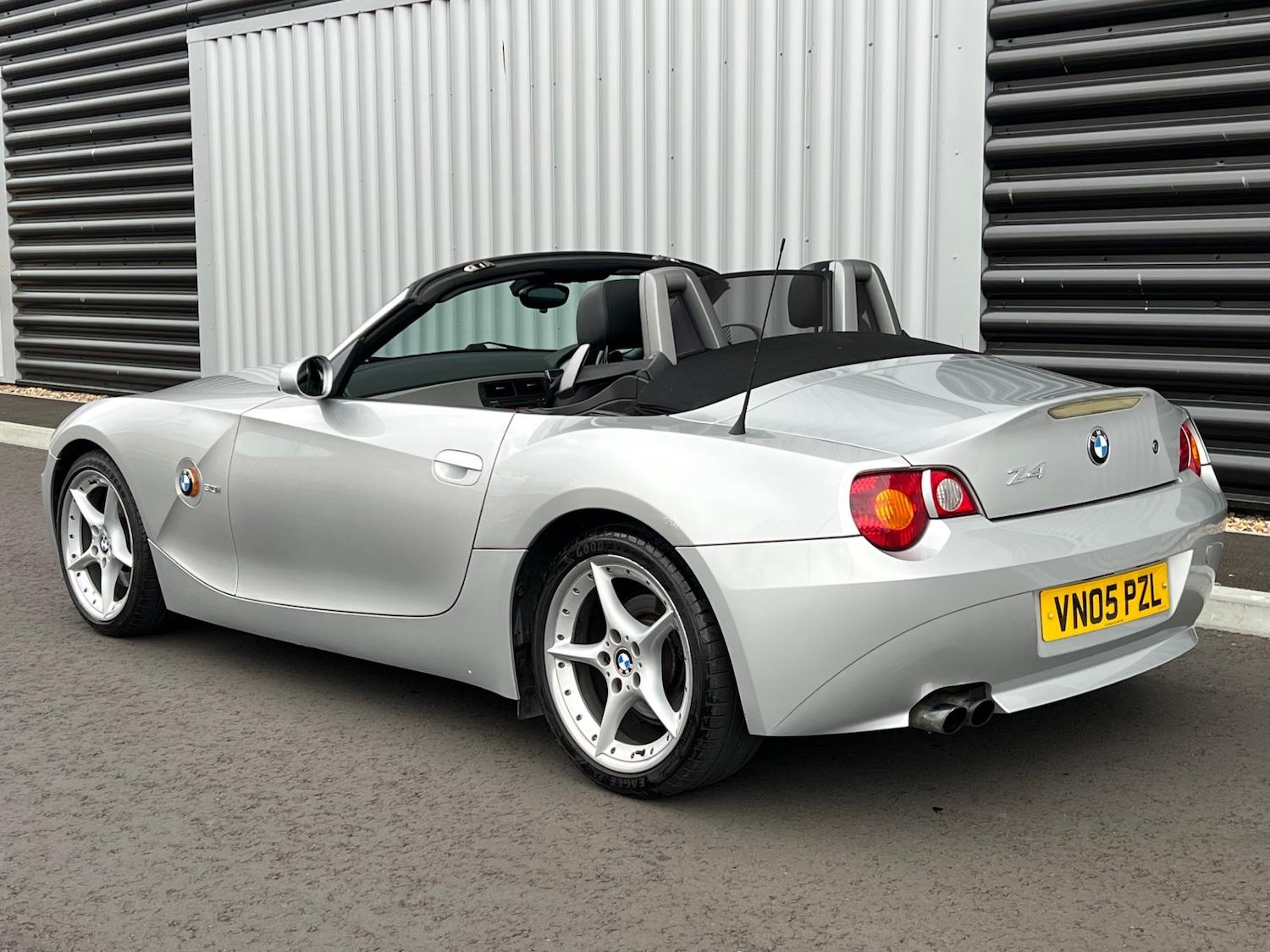 Used BMW Z4 2005 for sale - 78222955: Photo 3