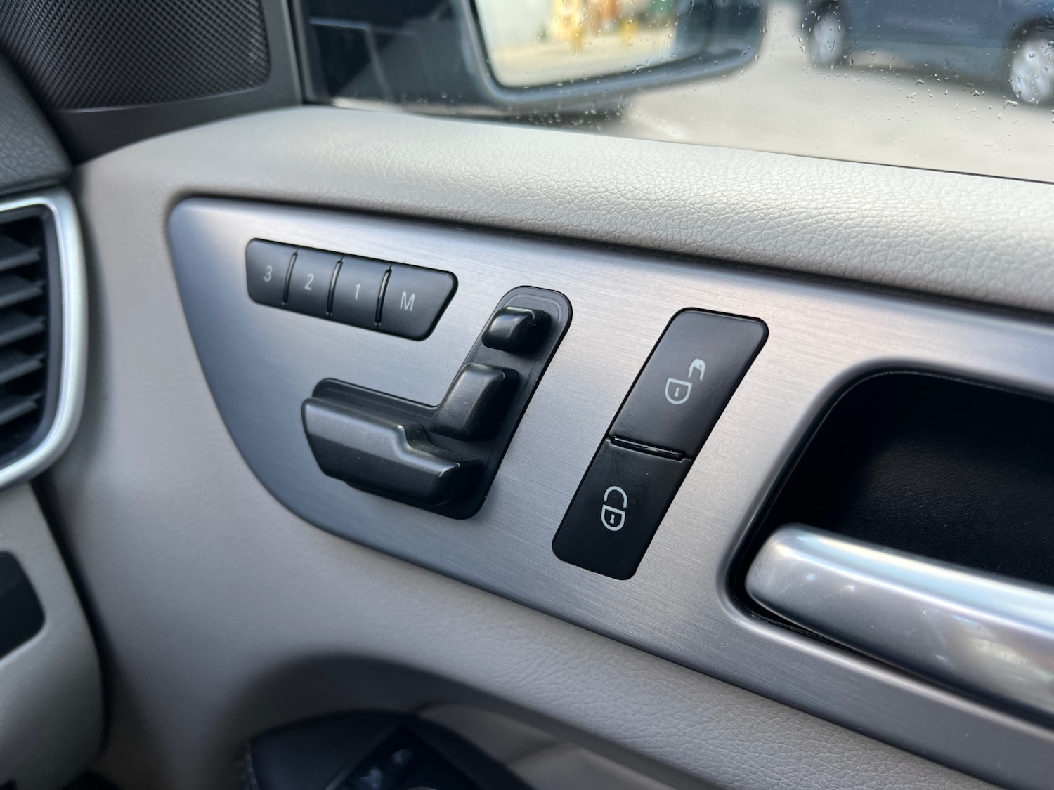 Used Mercedes-Benz GL Class 2013 for sale - 77050509: Photo 20