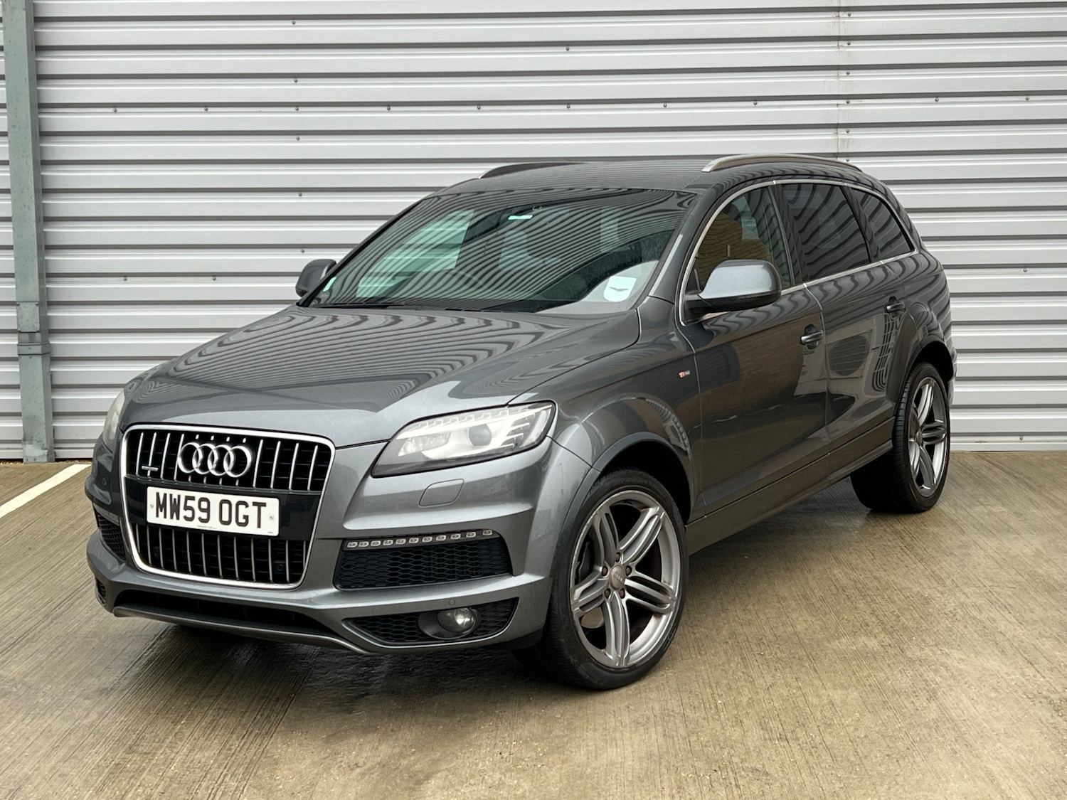 Used Audi Q7 2010 for sale - 77298295: Photo 16
