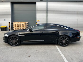 Used Jaguar XJ 2010 for sale - 77261695: Photo