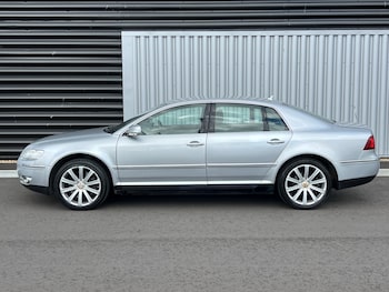 Used Volkswagen Phaeton 2009 for sale - 78257490: Photo