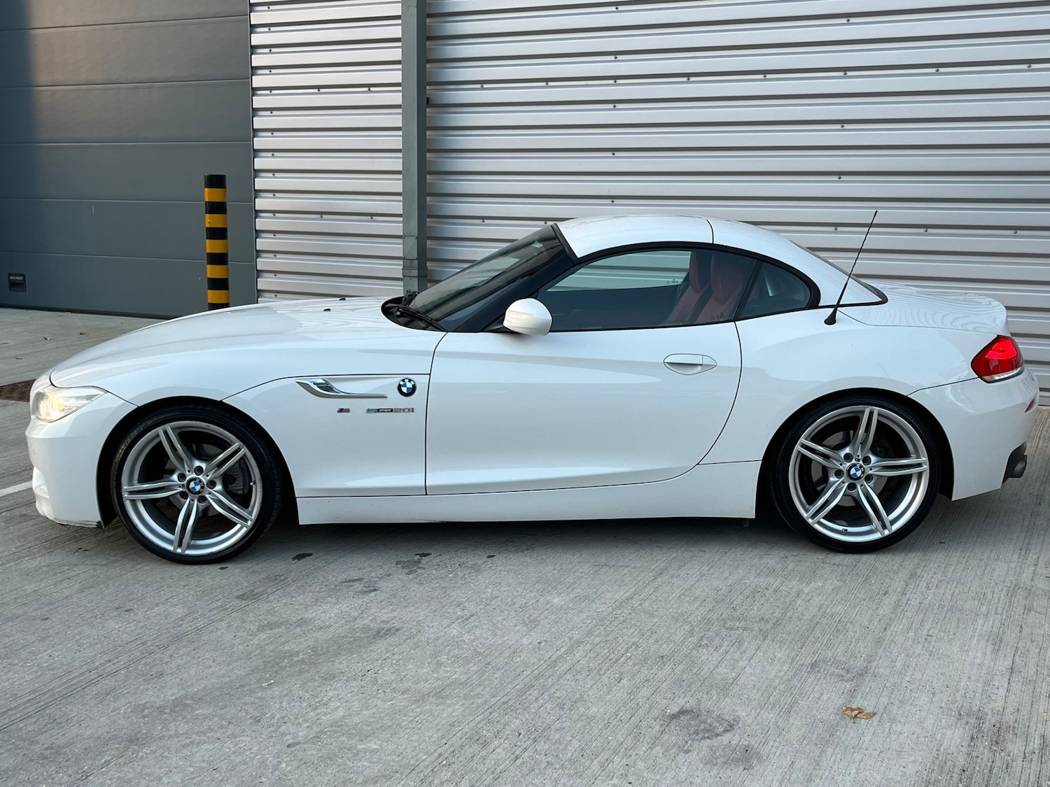 Used BMW Z4 2015 for sale - 76565100: Photo 3