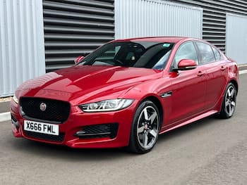 Used Jaguar XE 2015 for sale - 79812342: Photo